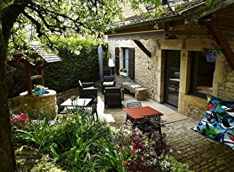 Maison d'hôtes : Le Terrier - MISEREY-SALINES